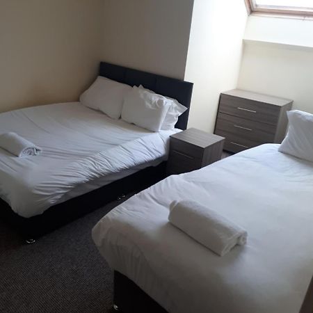 Marvellous Meridian Maisonette Ifield Dış mekan fotoğraf