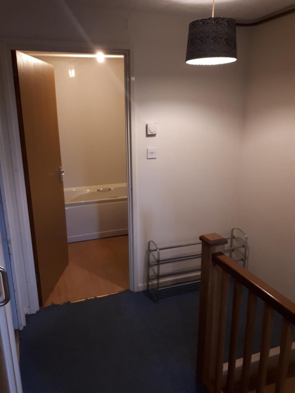 Marvellous Meridian Maisonette Ifield Dış mekan fotoğraf